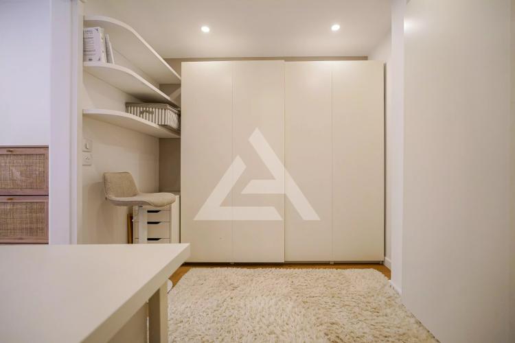 BEAUSOLEIL - 3 PIECES - TERRASSES, PARKING ET PISCINE