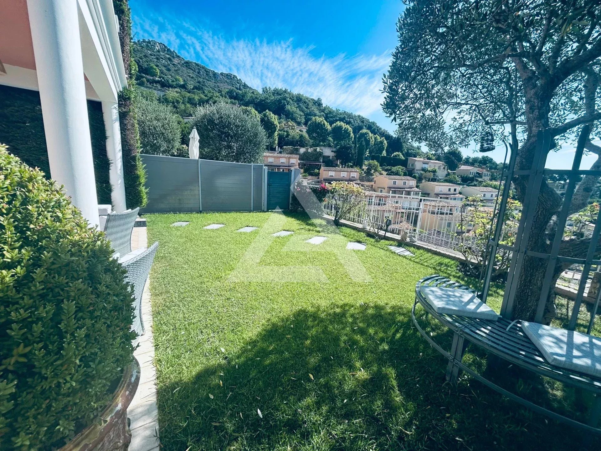 LA TURBIE - MAISON VUE MER - DOMAINE PRIVE