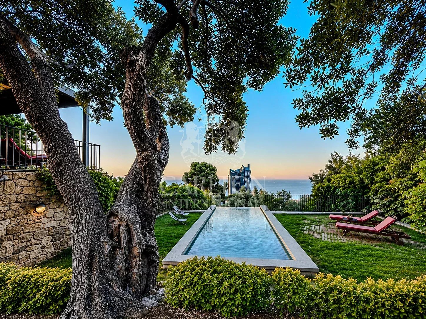 Villa avec vue panoramique sur Monaco et la Méditerranée