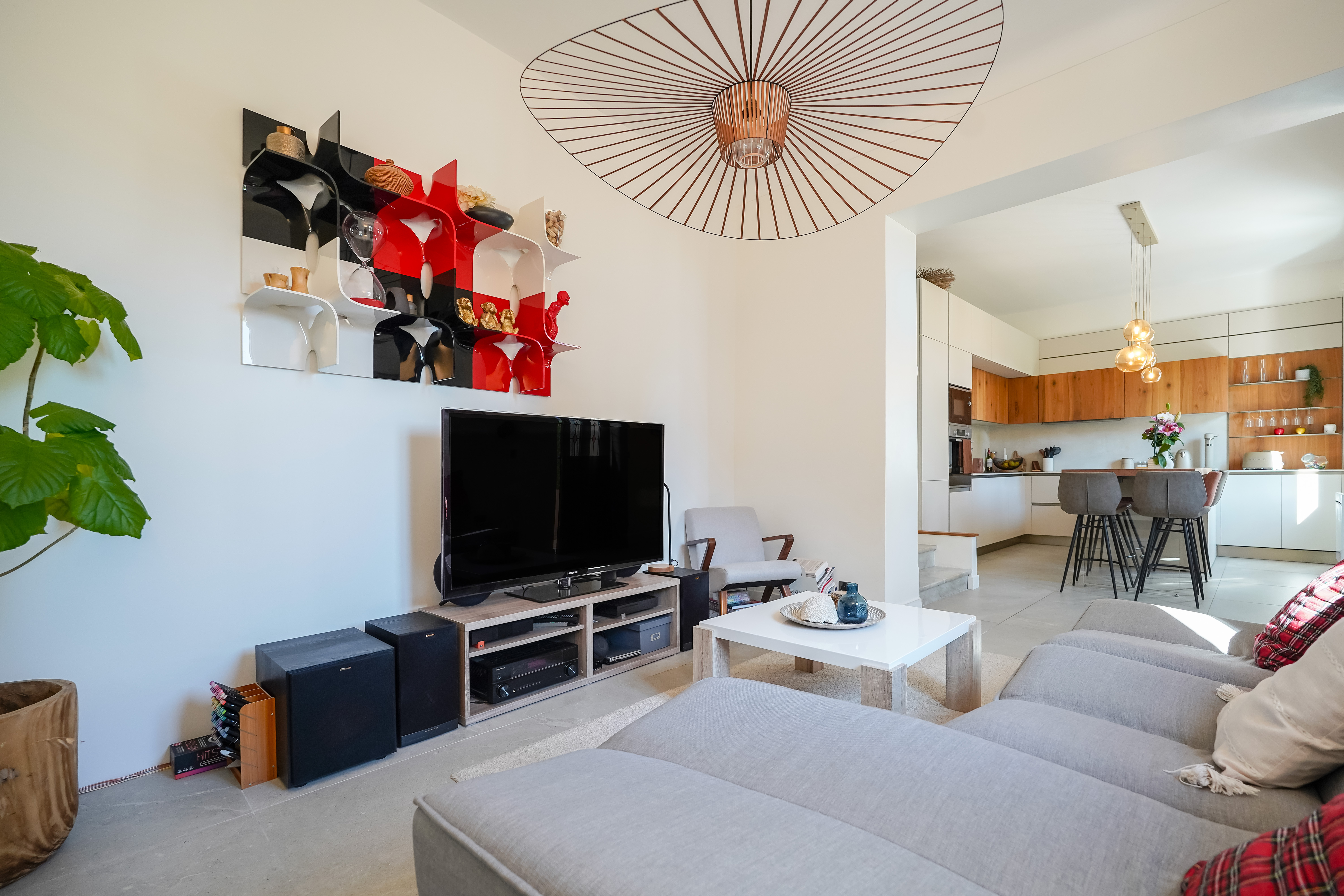 BEAUSOLEIL - VILLA - PISCINE - GARAGE & PARKING