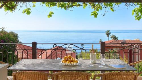 Exclusivité - Villa Belle Époque 6 chambres vue mer panoramique - Cap d'Ail
