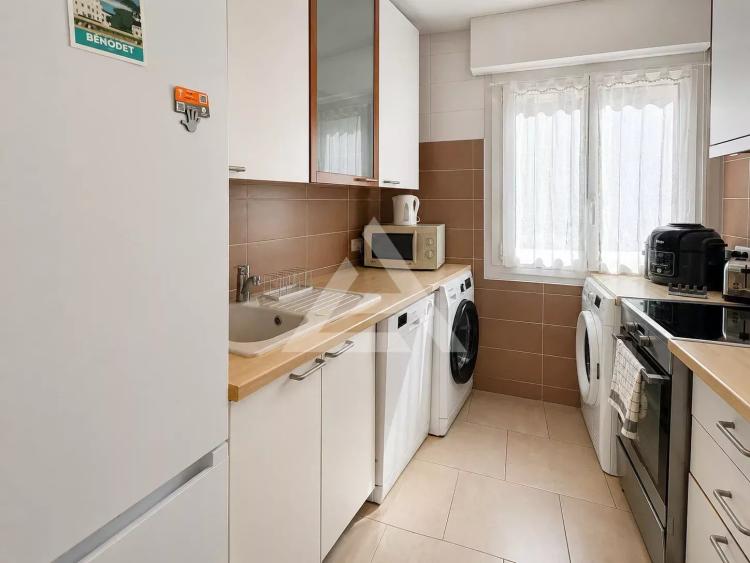 BEAUSOLEIL - 3 PIECES MEUBLE - FRONTIERE MONACO