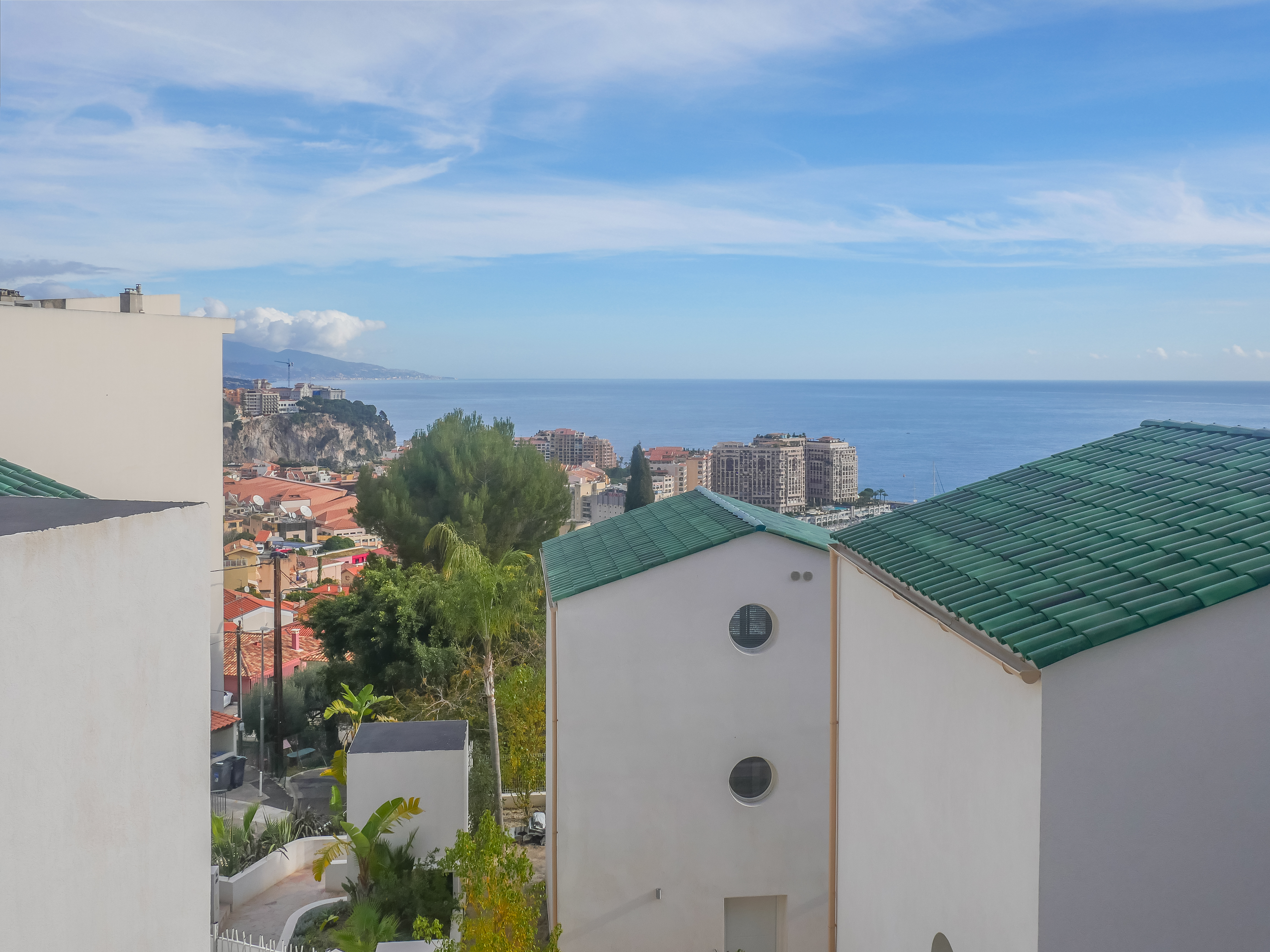 CAP D'AIL - VILLA NEUVE - VUE MER