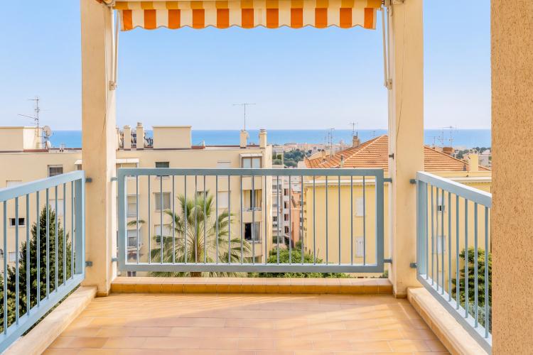 BEAUSOLEIL - APPARTEMENT 4 PIÈCES - VUE MER