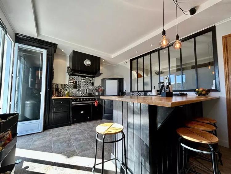 A VENDRE - LA TURBIE - MAISON DE CARACTERE 5P 170M2 - PISCINE POOLHOUSE JARDIN