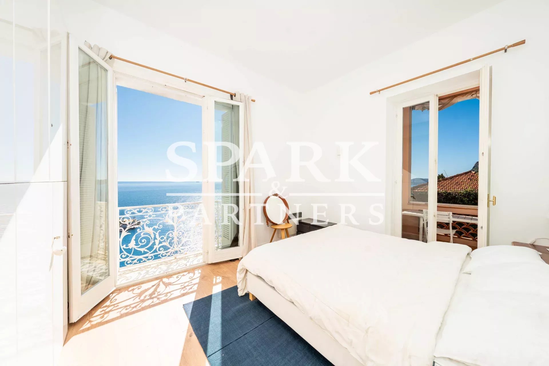 SUBLIME APPARTEMENT 3 PIECES - VUE MER PANORAMIQUE - RÉSIDENCE AVEC PISCINE