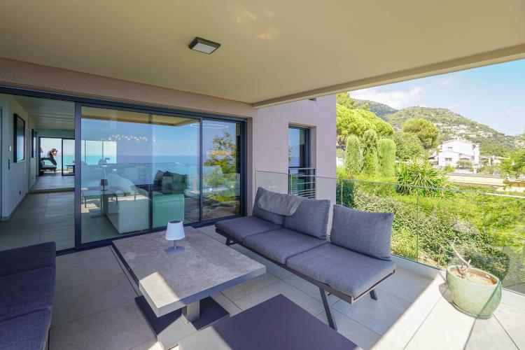 BEAUSOLEIL - APPARTEMENT 4 PIÈCES - VUE MER PANORAMIQUE