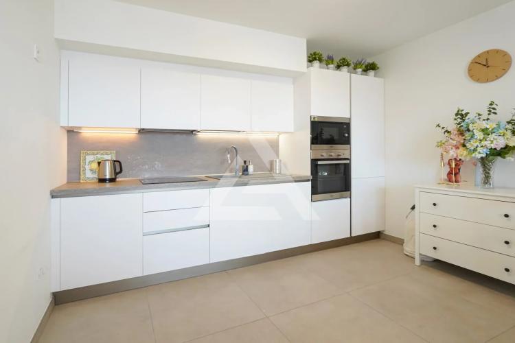 BEAUSOLEIL - 2 PIECES VUE MER - RESIDENCE DE STANDING