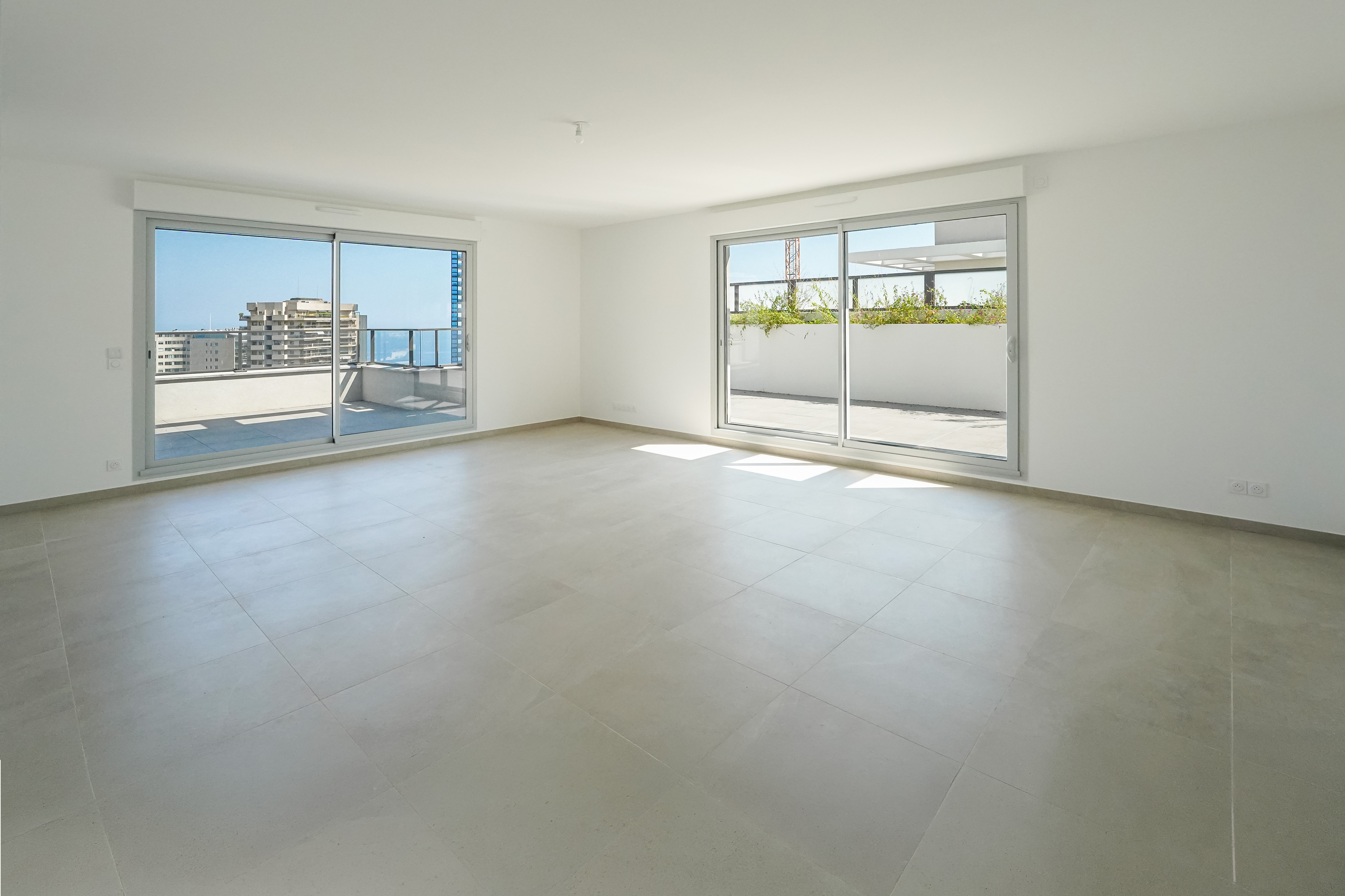 BEAUSOLEIL - APPARTEMENT 5 PIÈCES - RESIDENCE NEUVE