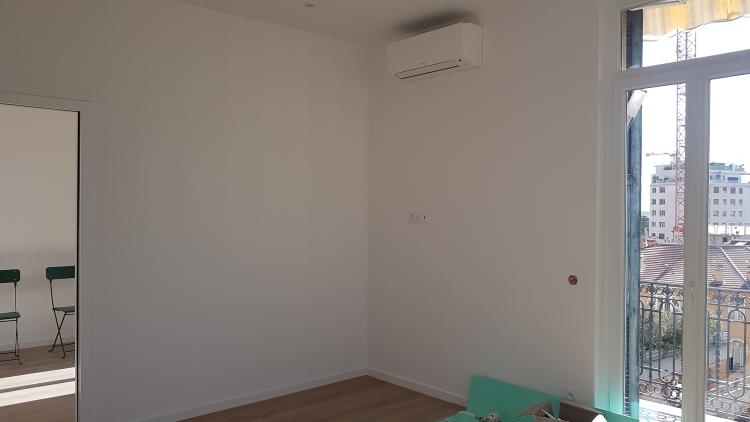 QF1vW_appartement-beausoleil_pasteur_2d_coin_salon.jpg